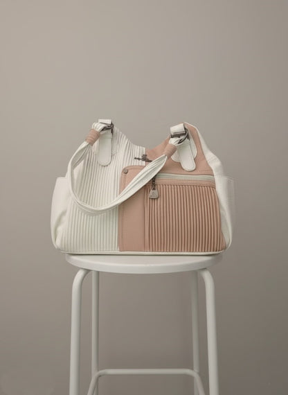 Elegant Two-Tone Pleated Handbag - Chic Shoulder Bag Black & White