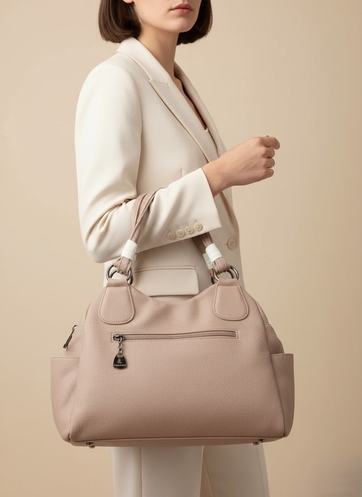 Elegant Two-Tone Pleated Handbag - Chic Shoulder Bag Black & White