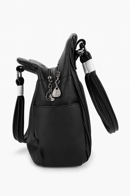 Elegant Two-Tone Pleated Handbag - Chic Shoulder Bag Black & White